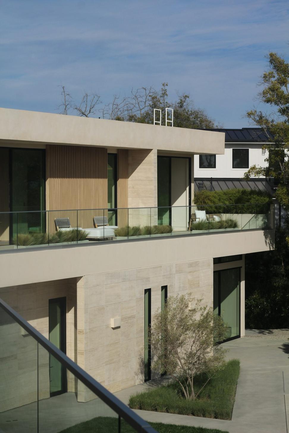Rosedale Modern Residence